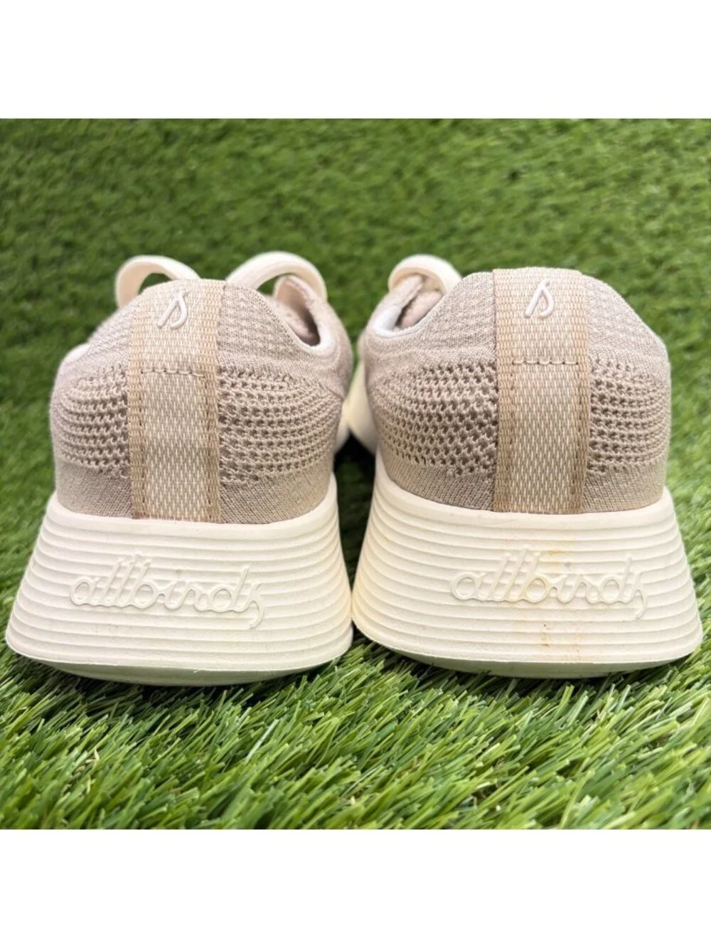 Allbirds Tree Runner Go Womens Size 9.5 Beige Athletic Running Shoes Sneakers